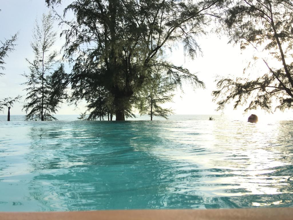 Coriacea Beachfront Boutique Phuket Resort - Sha Plus Mai Khao Luaran gambar